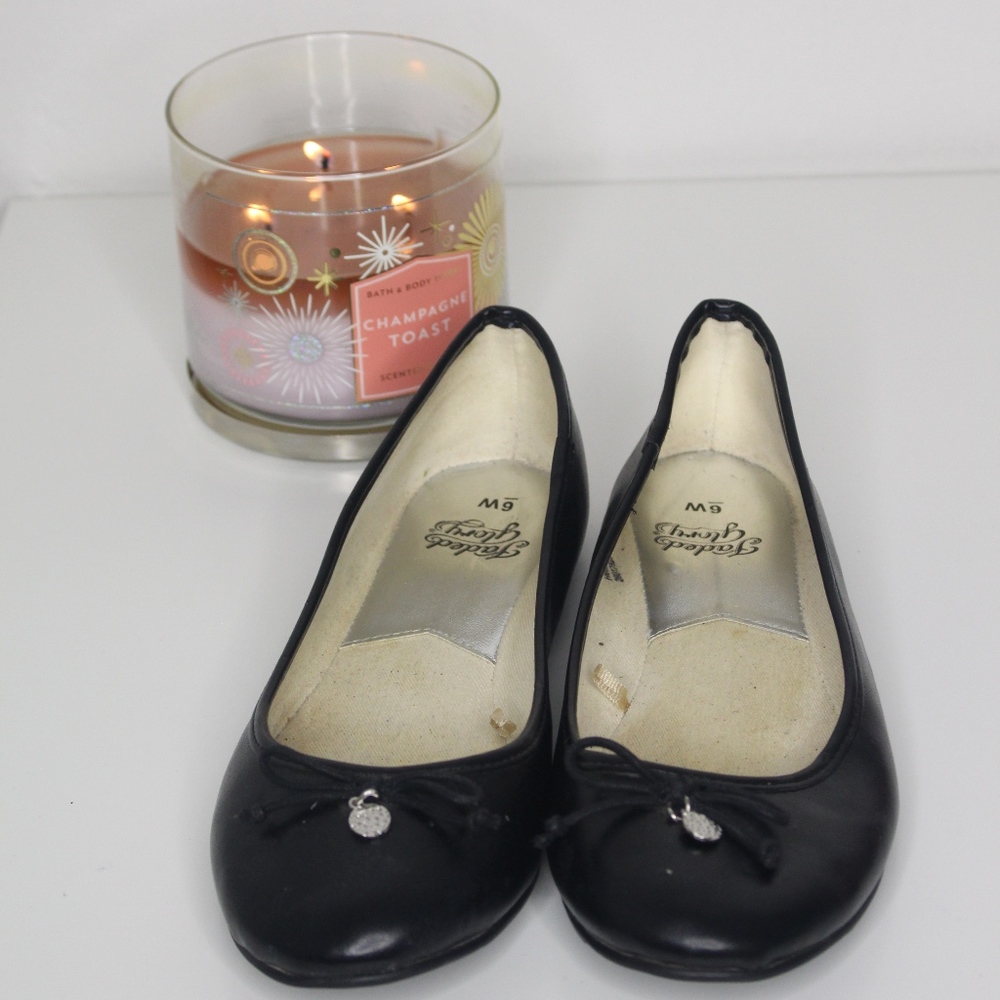 Faded Glory Flats (6W)